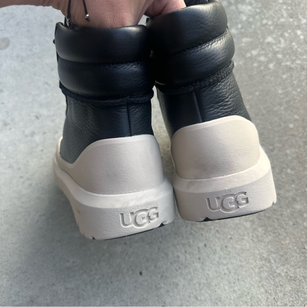 UGG NWT Neumel High Weather Hybrid black lace up winter boot womens 6 / kids 4 - Picture 4 of 8